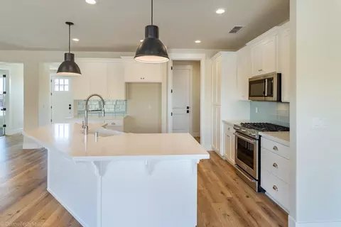 3839 Thomason Trl, Redding, CA 96002 photo 11