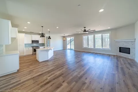 3839 Thomason Trl, Redding, CA 96002 photo 7