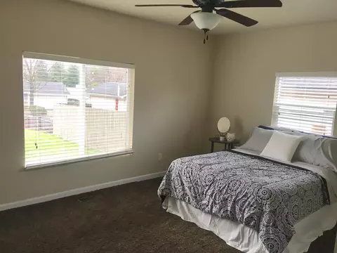 1625 Pleasant St, Redding, CA 96001 photo 11