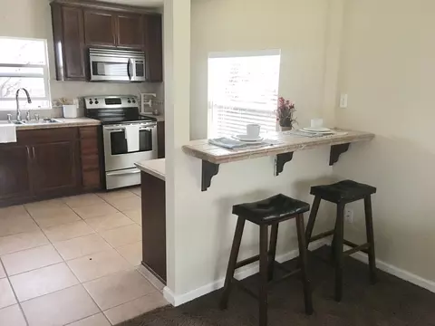 1625 Pleasant St, Redding, CA 96001 photo 5