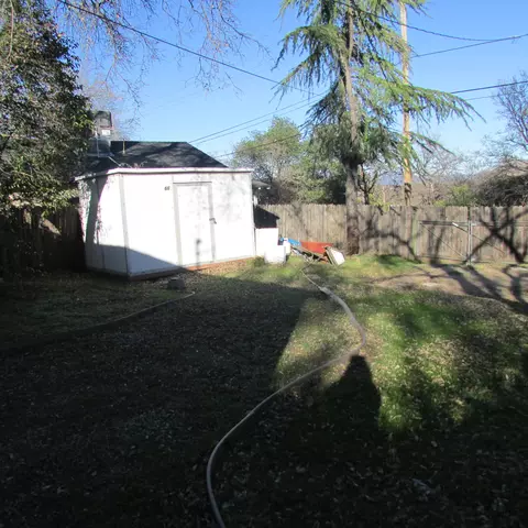 1625 Pleasant St, Redding, CA 96001 photo 13