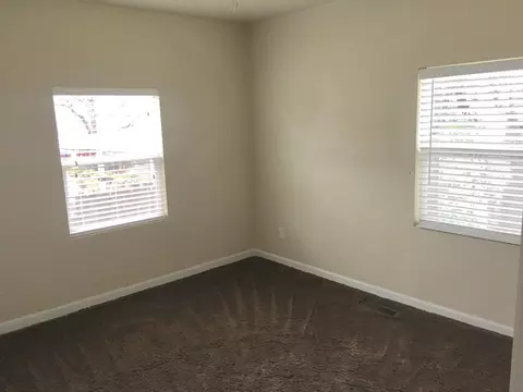 1625 Pleasant St, Redding, CA 96001 photo 19