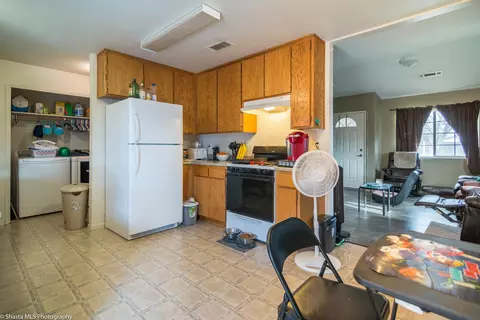 11358 Balboa Dr, Redding, CA 96003 photo 5