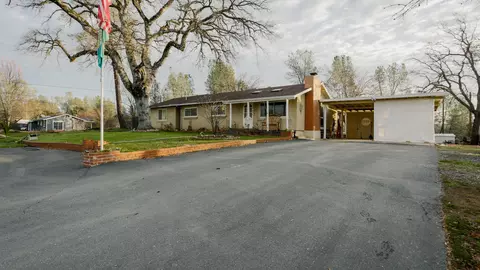 12241 Sandstone Dr, Redding, CA 96003 photo 4
