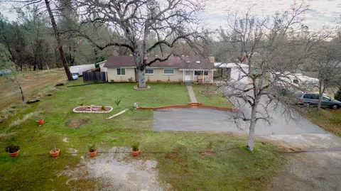 12241 Sandstone Dr, Redding, CA 96003 photo 23