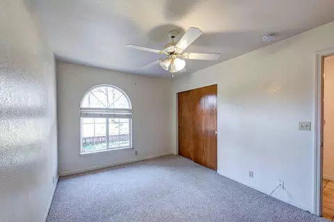 12027 Shaver Ln, Redding, CA 96003 photo 21