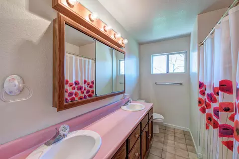 12027 Shaver Ln, Redding, CA 96003 photo 23
