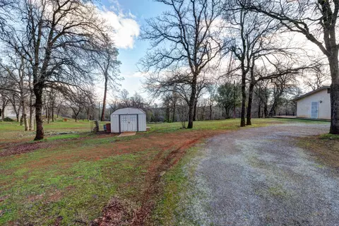 12027 Shaver Ln, Redding, CA 96003 photo 7