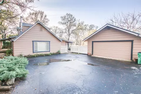 17830 Windsor Ln, Anderson, CA 96007 photo 4