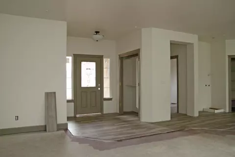 4859 Squirrel Run Ct, Redding, CA 96002 photo 4