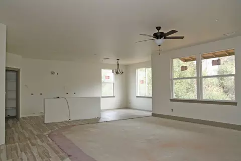 4859 Squirrel Run Ct, Redding, CA 96002 photo 7