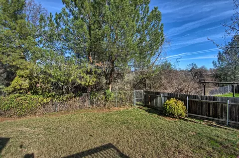 3700 Lake Forest Dr, Redding, CA 96003 photo 26
