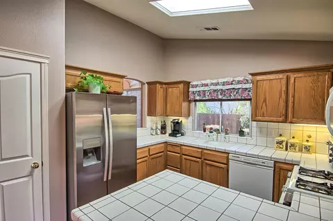 1722 Record Ln, Redding, CA 96001 photo 11