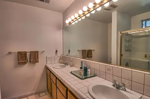 1722 Record Ln, Redding, CA 96001 photo 17