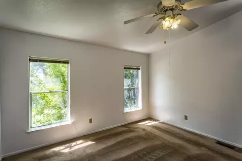 1346 Southfork Trl, Redding, CA 96003 photo 14