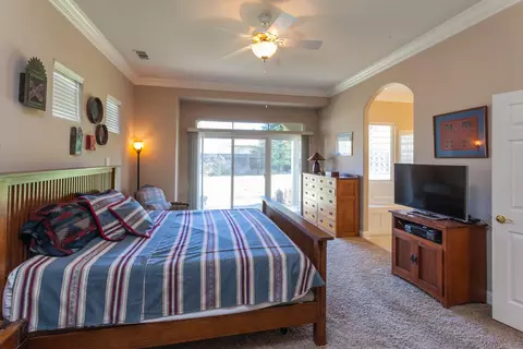 2507 Crescent Moon Ct, Redding, CA 96001 photo 19