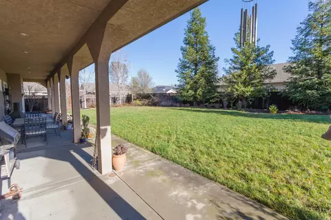 2507 Crescent Moon Ct, Redding, CA 96001 photo 30