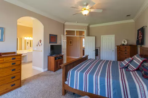 2507 Crescent Moon Ct, Redding, CA 96001 photo 18