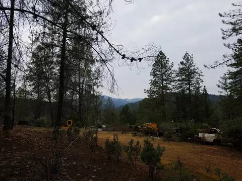 16105 Shasta St, Redding, CA 96001 photo 10