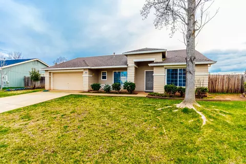 1944 Alexis Ct, Redding, CA 96002 photo 1