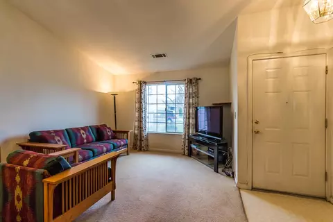 1944 Alexis Ct, Redding, CA 96002 photo 4