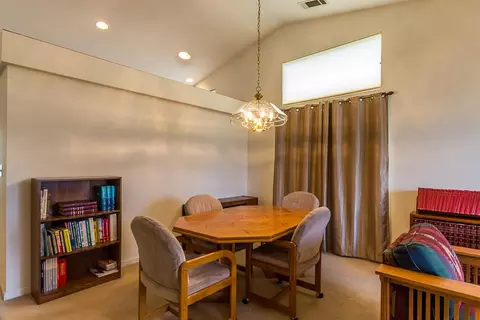 1944 Alexis Ct, Redding, CA 96002 photo 5