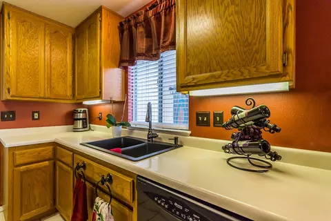 7010 Pit Rd, Redding, CA 96001 photo 12