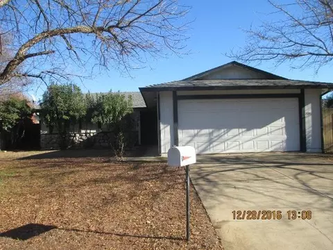 3771 Pluto St, Redding, CA 96002 photo 1