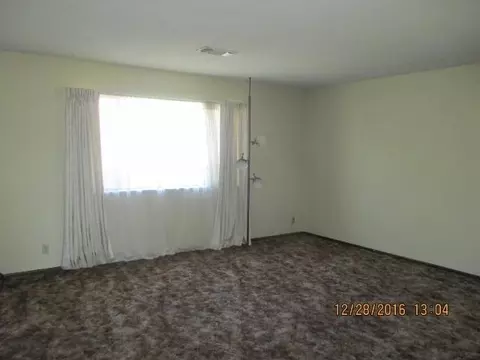 3771 Pluto St, Redding, CA 96002 photo 2