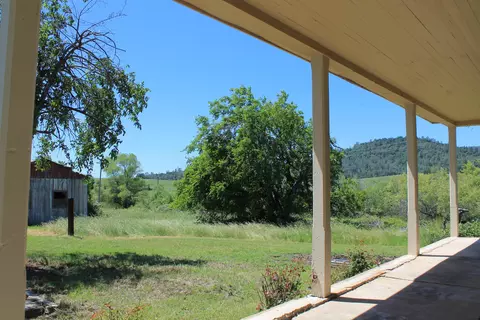 6668 Placer Rd, Igo, CA 96047 photo 3