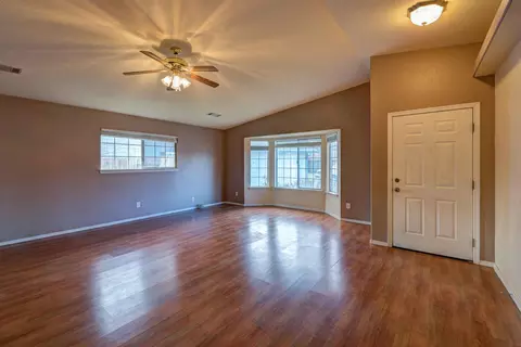 2545 Penelope St, Redding, CA 96001 photo 7