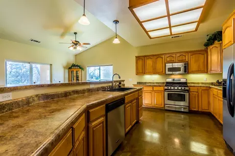 25657 Cherith Brook Dr, Shingletown, CA 96088 photo 11