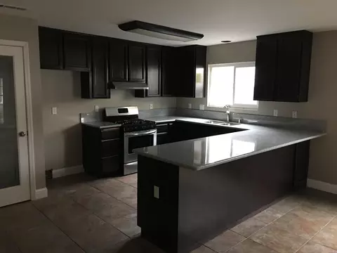 2592 Galaxy Way, Redding, CA 96002 photo 2