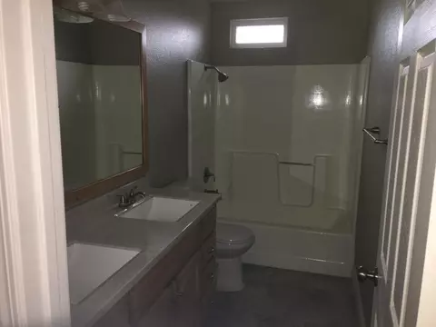 2592 Galaxy Way, Redding, CA 96002 photo 6
