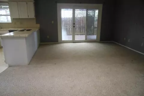 3750 Oro St, Redding, CA 96001 photo 8
