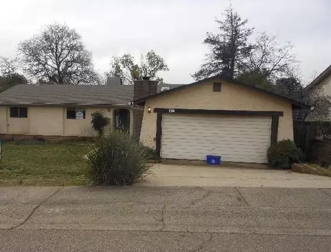 3750 Oro St, Redding, CA 96001 photo 1