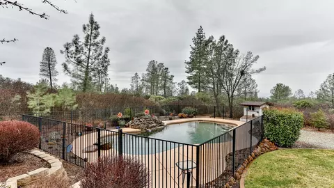 28705 Hwy 44, Shingletown, CA 96088 photo 22