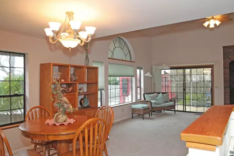 1544 Saint Andrews Dr, Redding, CA 96003 photo 11