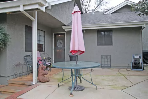 1544 Saint Andrews Dr, Redding, CA 96003 photo 6