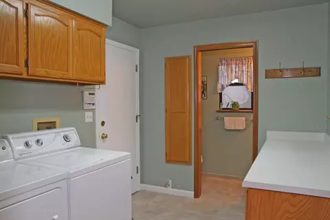 1544 Saint Andrews Dr, Redding, CA 96003 photo 13