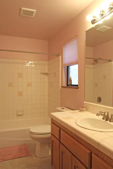 1544 Saint Andrews Dr, Redding, CA 96003 photo 15