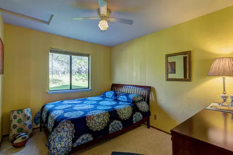 3990 Travona St, Redding, CA 96001 photo 32