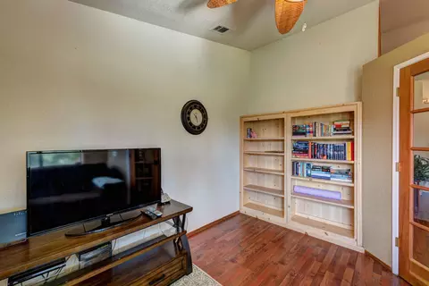 3990 Travona St, Redding, CA 96001 photo 27
