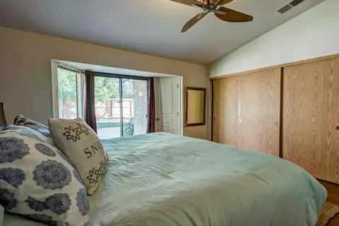 3990 Travona St, Redding, CA 96001 photo 35