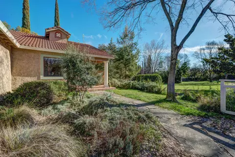 3990 Travona St, Redding, CA 96001 photo 26