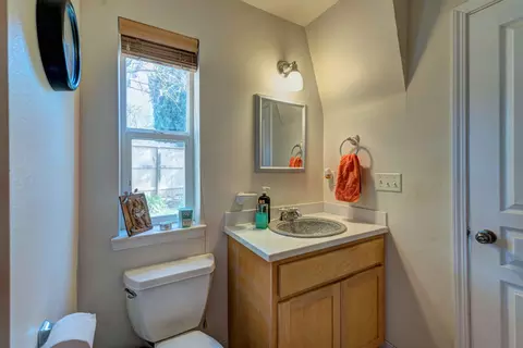 3990 Travona St, Redding, CA 96001 photo 23