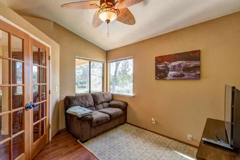 3990 Travona St, Redding, CA 96001 photo 24
