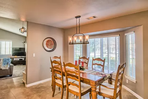 4003 Sunglow Dr, Redding, CA 96001 photo 17