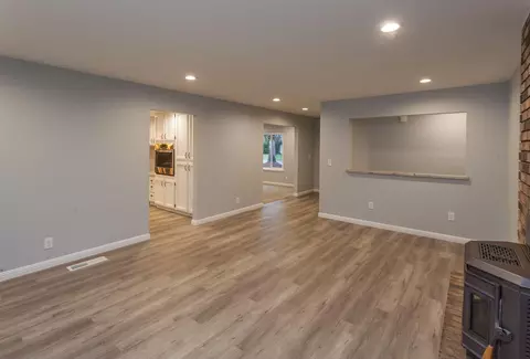 7034 Hermosa Way, Redding, CA 96002 photo 8