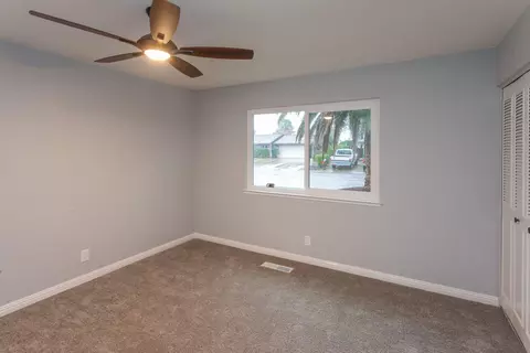 7034 Hermosa Way, Redding, CA 96002 photo 21